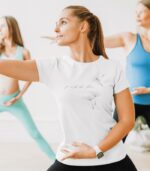 Go with the Flow Yoga T-Shirt - 100% Bio – Bild 2